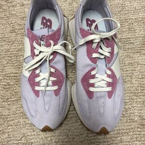 Lavender &Pink Women’s New Balance 327